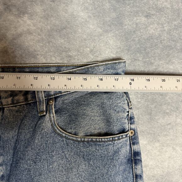 Vintage Levi’s 501 Men’s Jeans Size 40 Fits 35x30 Blue Wash Denim Made in USA - Picture 13 of 16